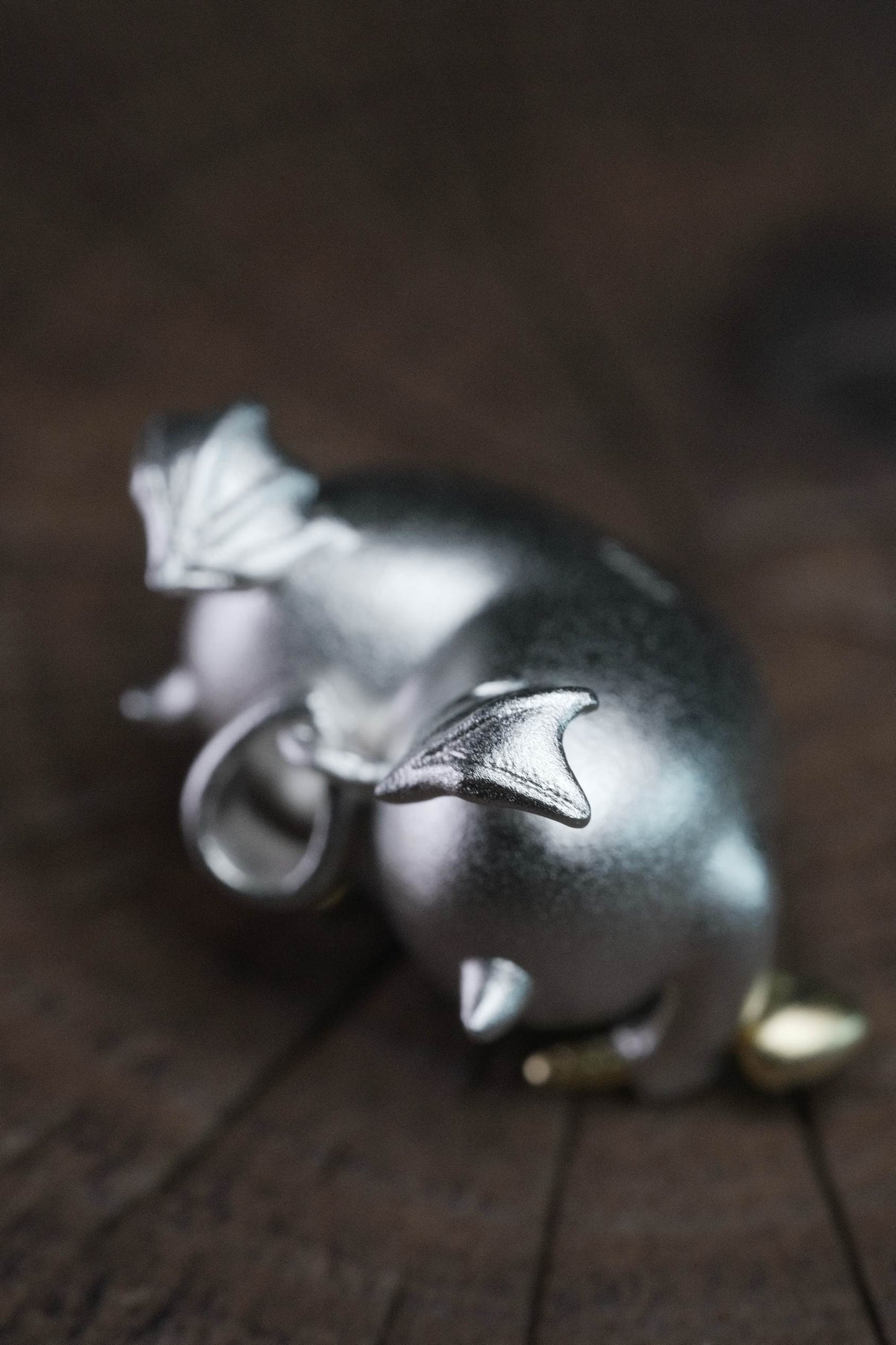 SILVER HEARTBREAKER