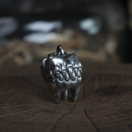 Silver Savage Bite · Necklace