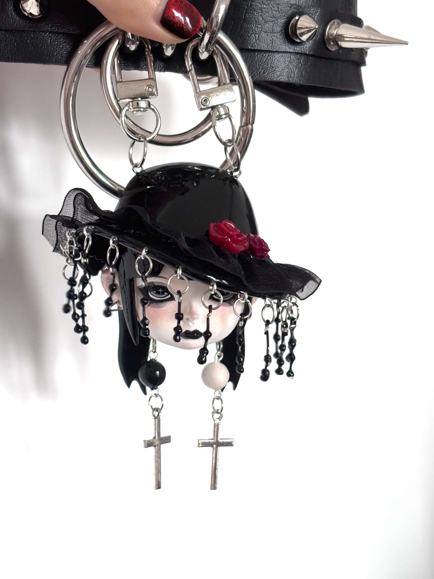 CUSTOM PORTRAIT NECKLACE