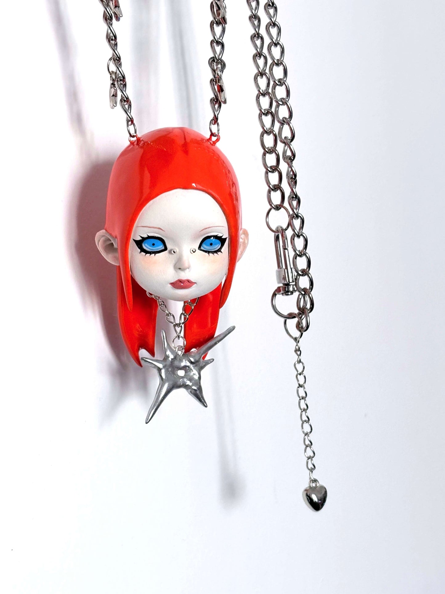 CUSTOM PORTRAIT NECKLACE