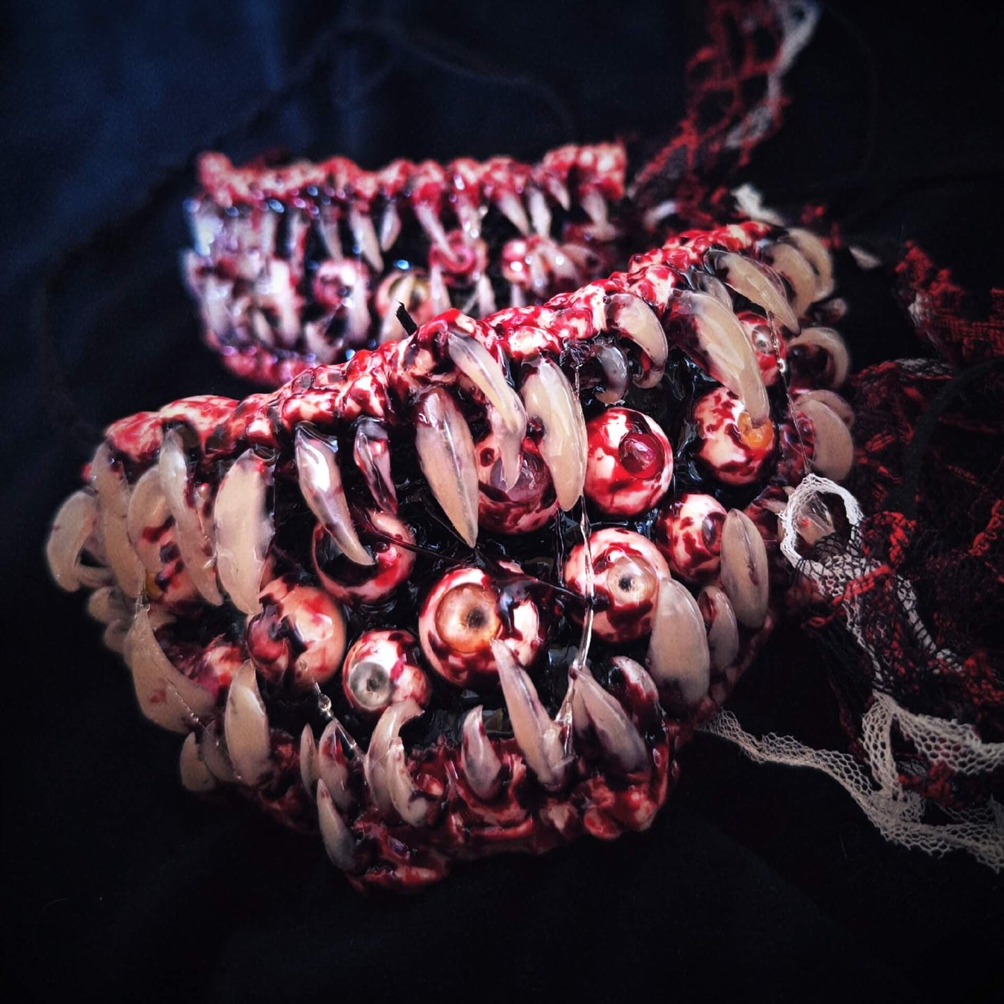 BLOODSUNK MASK & CHOKER