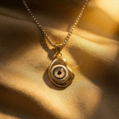 The Gaze · Aureum Pendant