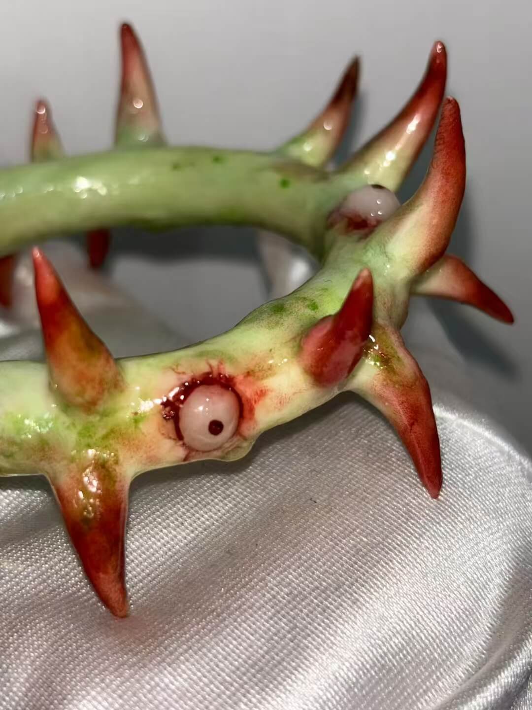 Brazalete Mantis Religiosa