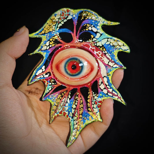 EYE OF MANDALA