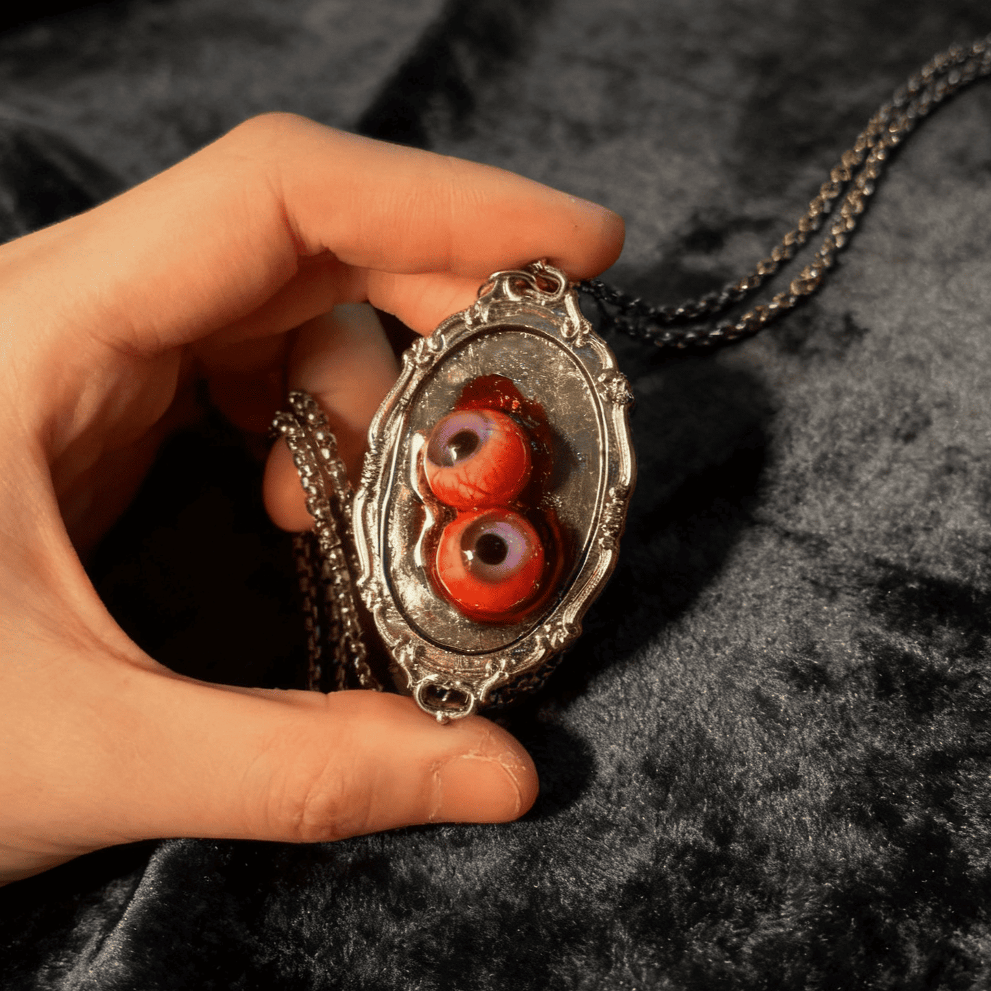 CUSTOM EYE OVAL LOCKET NECKLACE (DM IG: eccentric_manor)