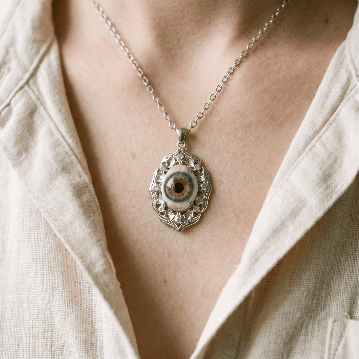 The Gaze · Eternal Necklace