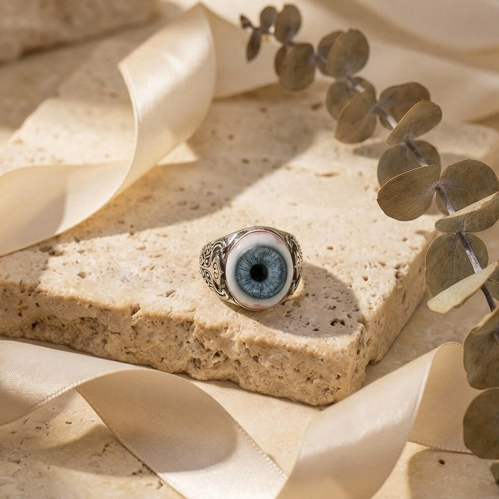 The Gaze · Sentinel Ring