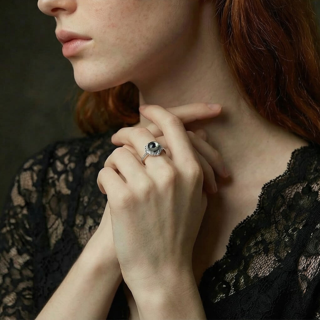 The Gaze · Lumina Ring