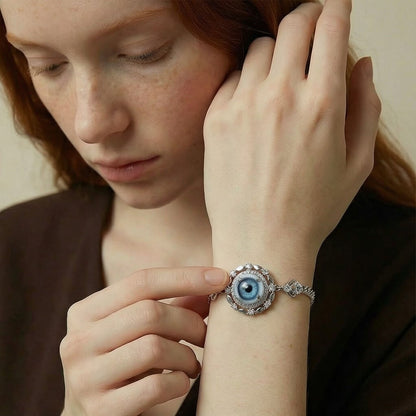 The Gaze · Bond Bracelet