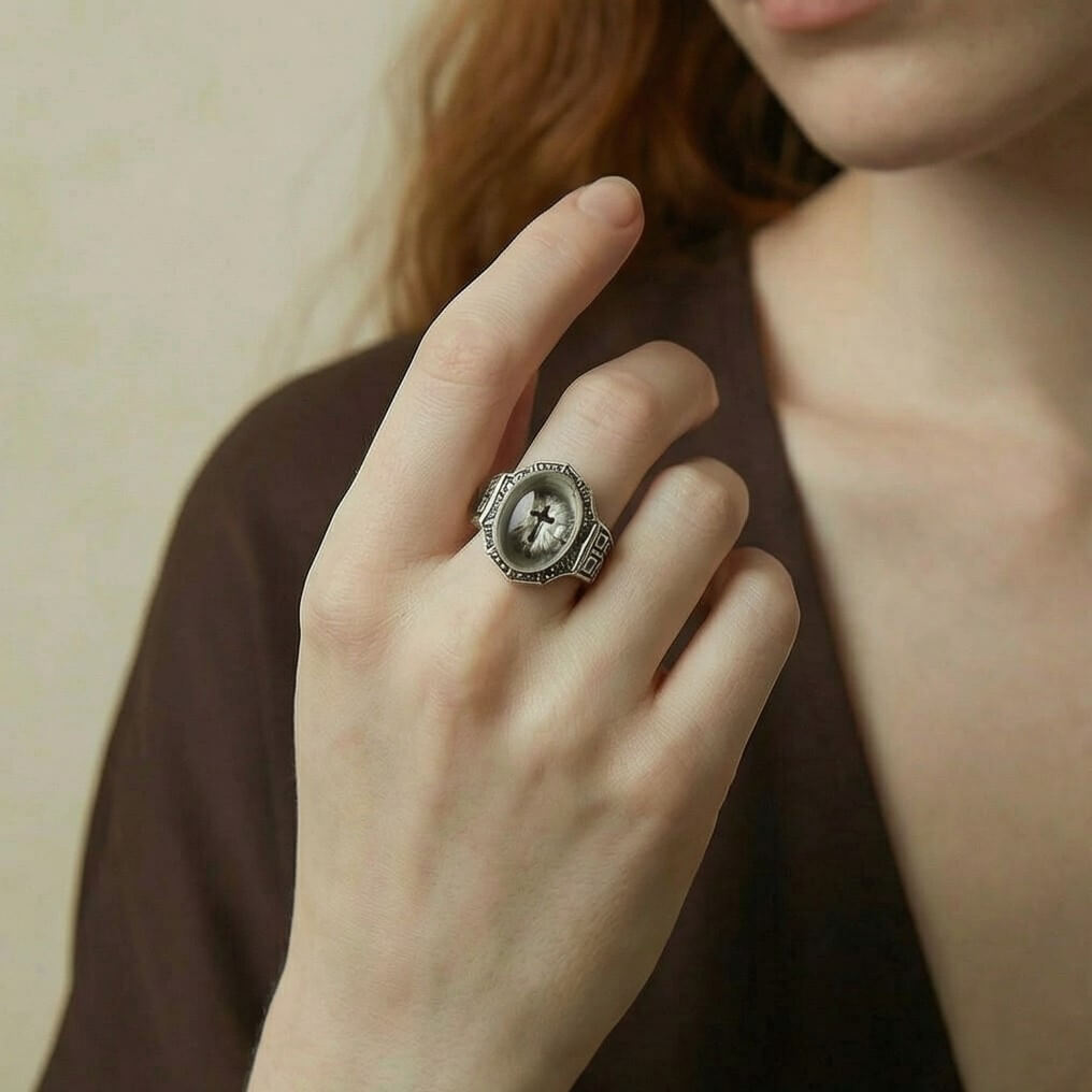 Cathedral Veil · Reliquary Ring