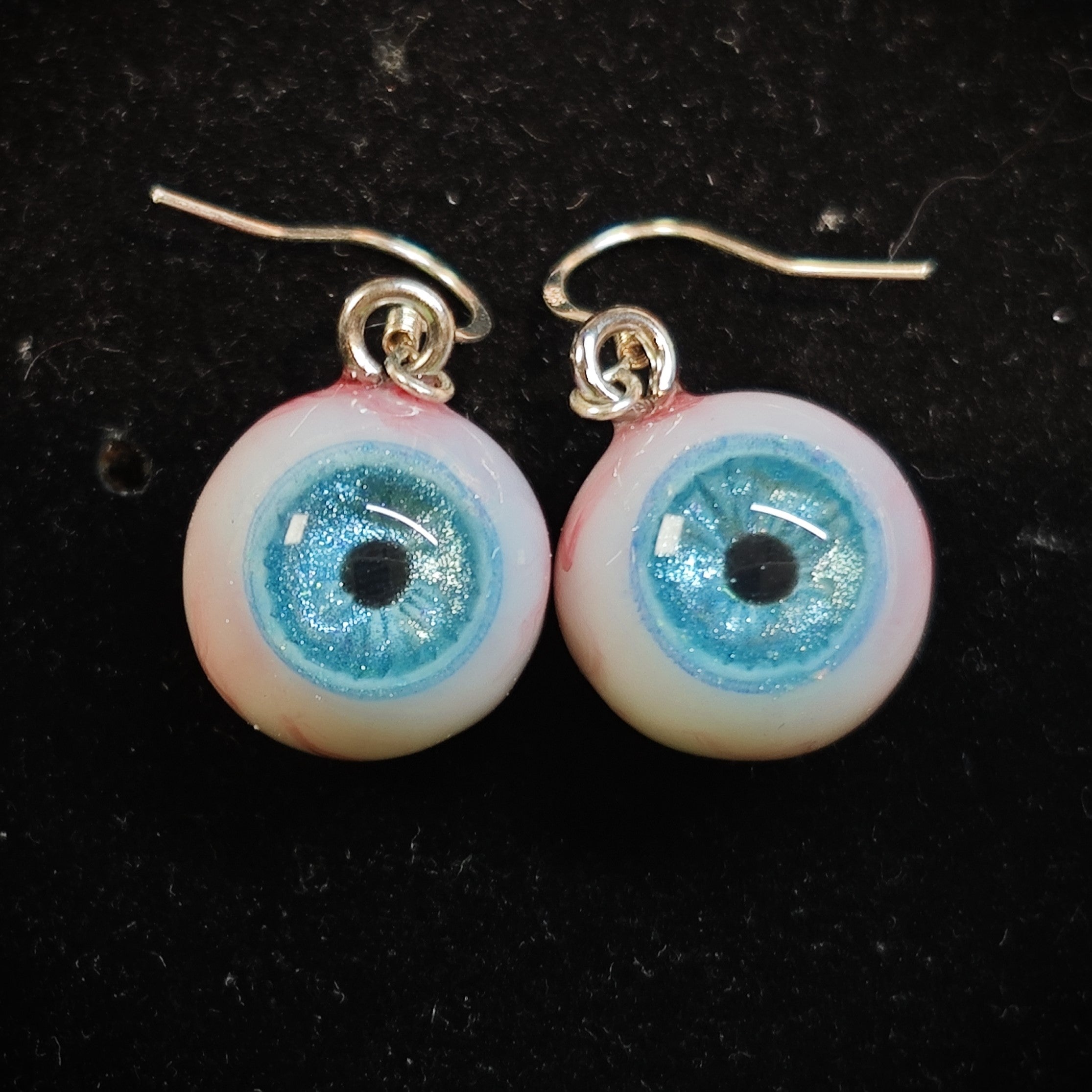 Frosted Gaze Earrings