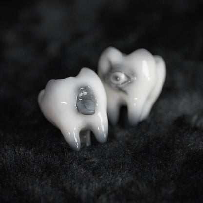 TOOTHY TRICK