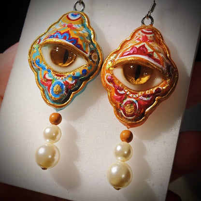 GILDED TOTEMS