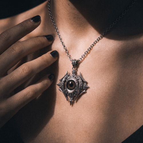 Relics · Vesperis Necklace
