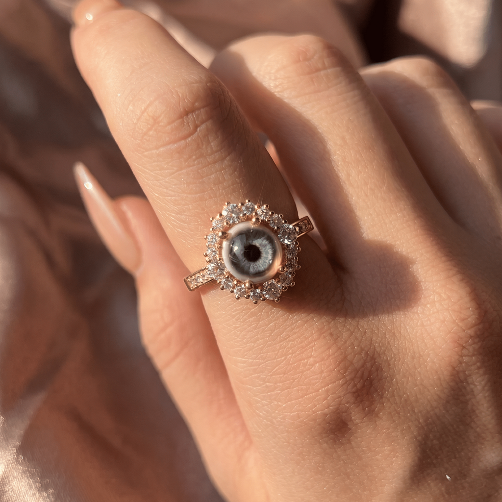 The Gaze · Lumina Ring