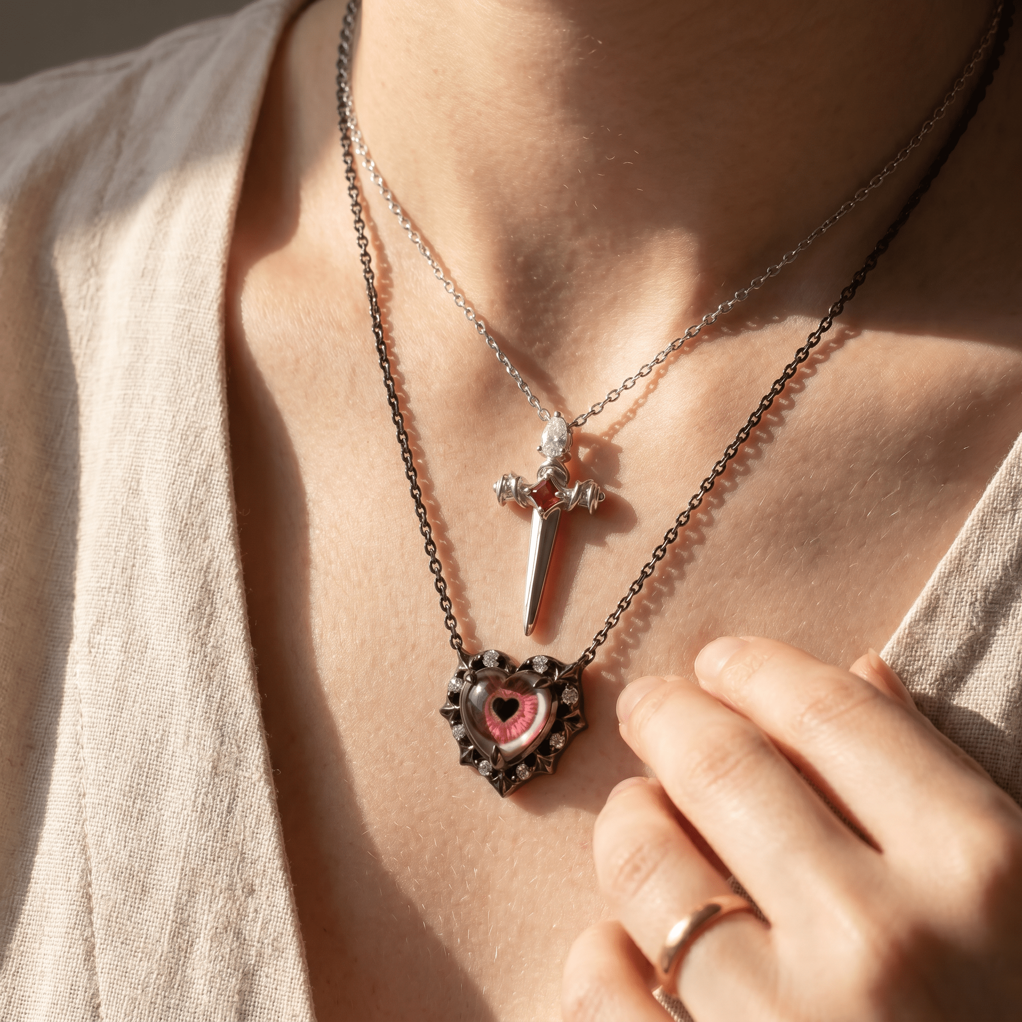 Vowbind Eye Necklace