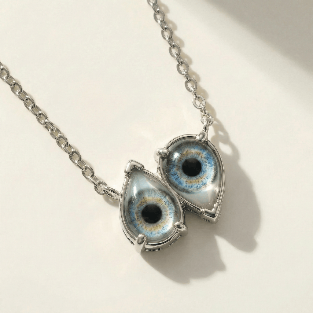 Gaze to Gaze Necklace