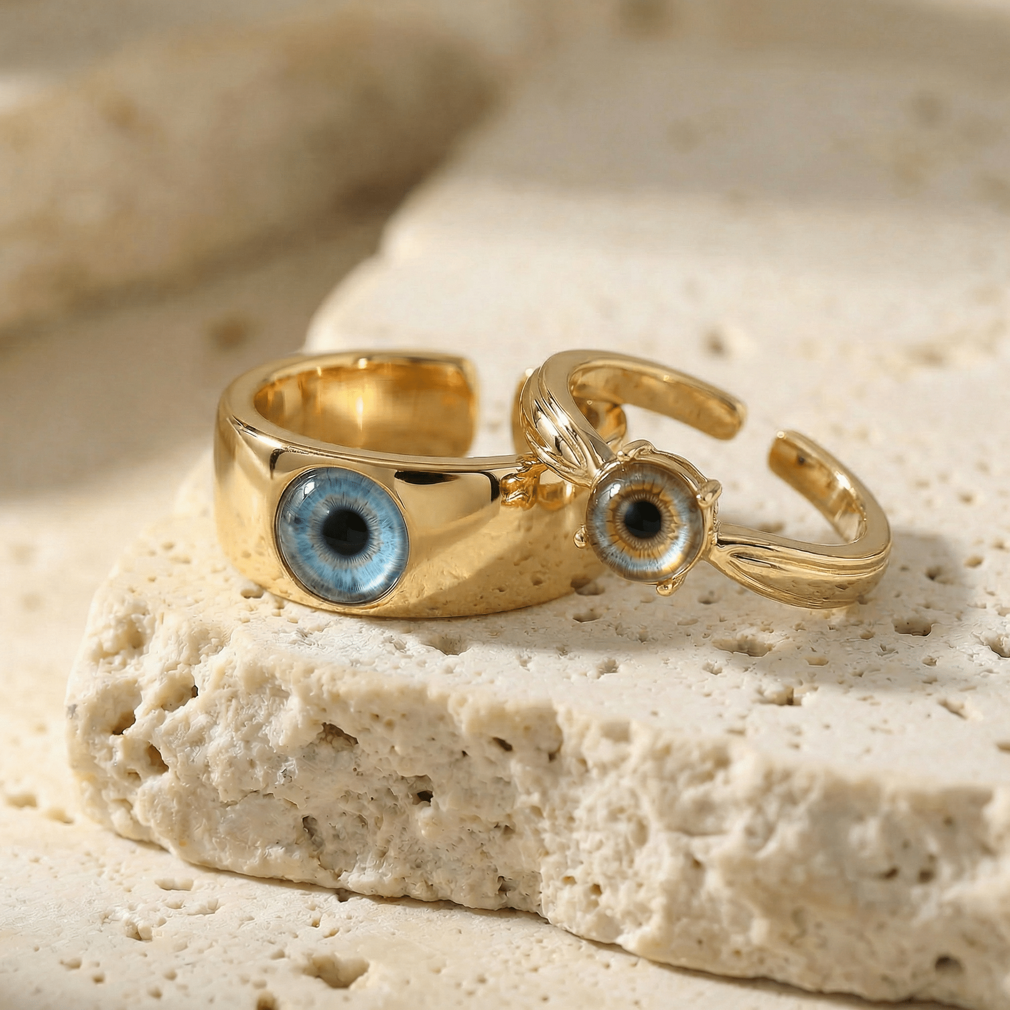 The Mutual Gaze Rings