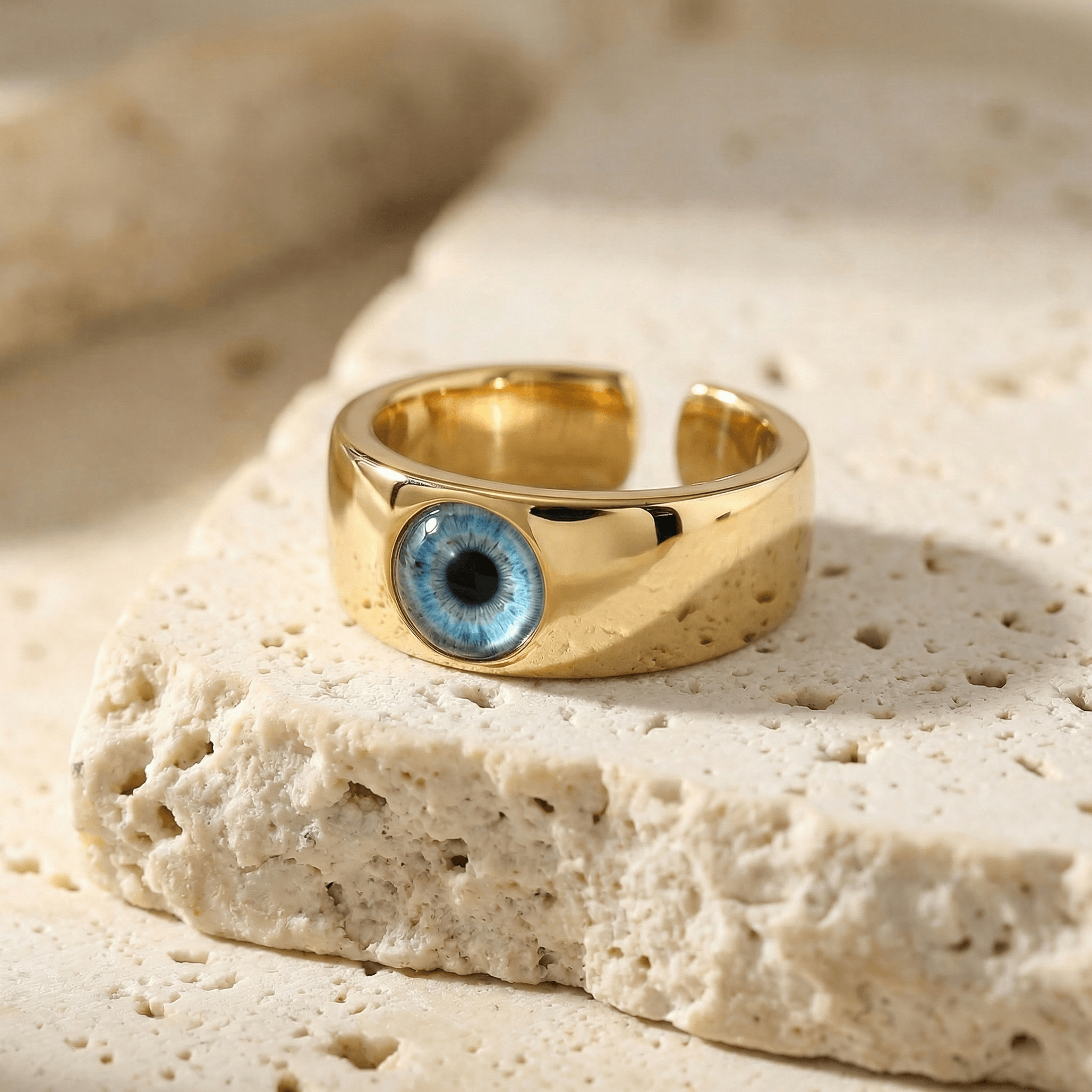 The Mutual Gaze Rings